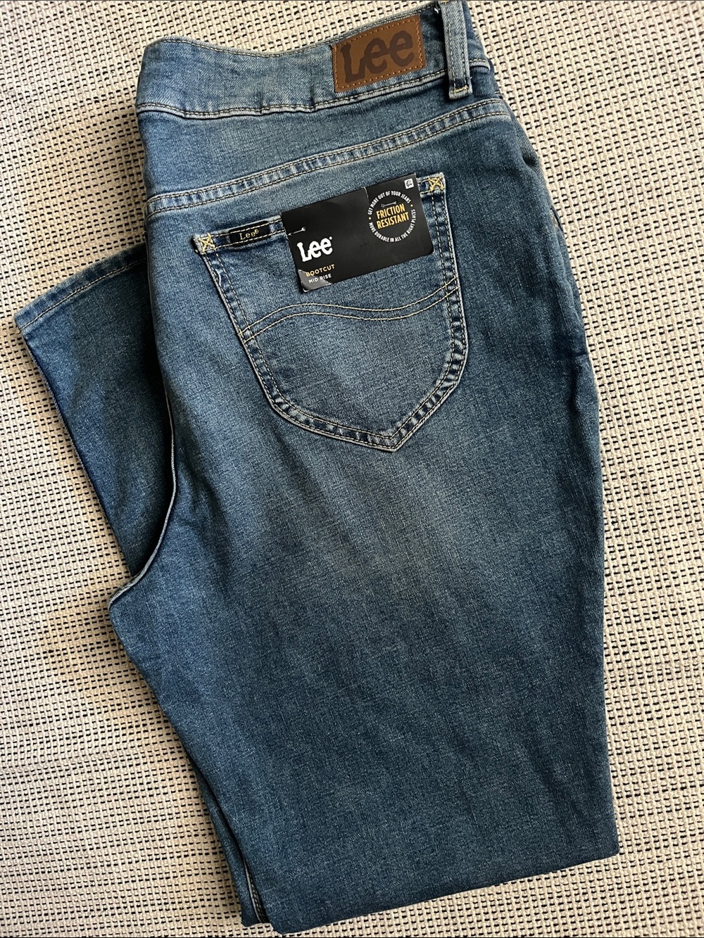 Lee Midrise bootcut Jeans
